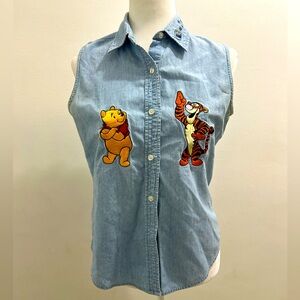 Vintage Disney Winnie The Pooh Tigger Embroidered Denim Button Up EUC Size M